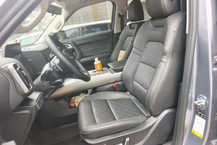 Used Haval DARGO 2024 2.0T DCT Chinese Rural Dog Edition Left Front Seat