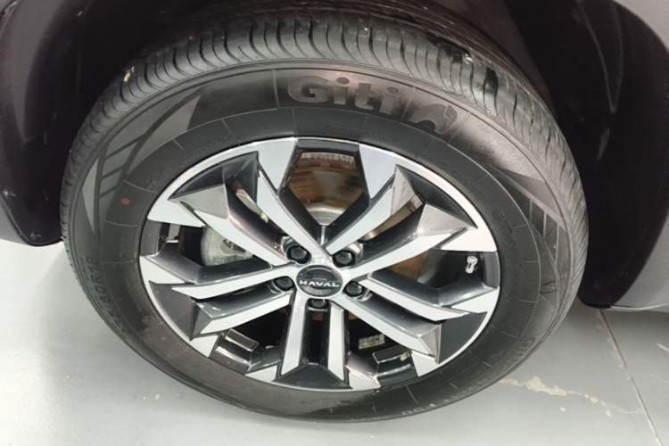 Used Haval DARGO 2024 1.5T DCT Border Collie Edition Left Front Wheel Hub