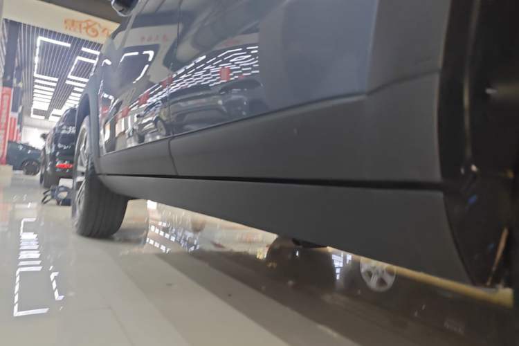 Used Haval DARGO 2024 1.5T DCT Labrador Edition Left Side Sill