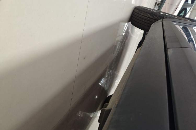 Used Haval DARGO 2024 1.5T DCT Border Collie Edition Left Side Sill
