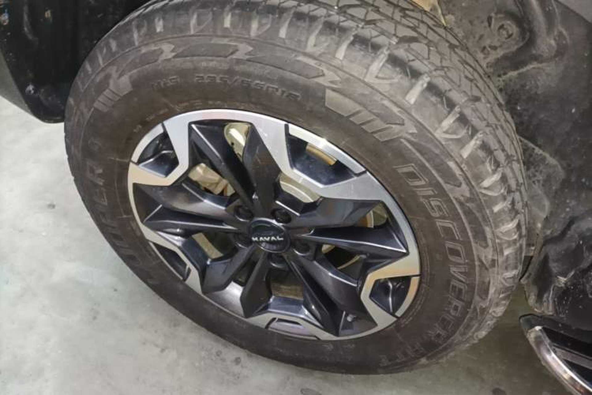 Used Haval DARGO 2024 2.0T DCT Chinese Rural Dog Edition Right Rear Wheel Hub