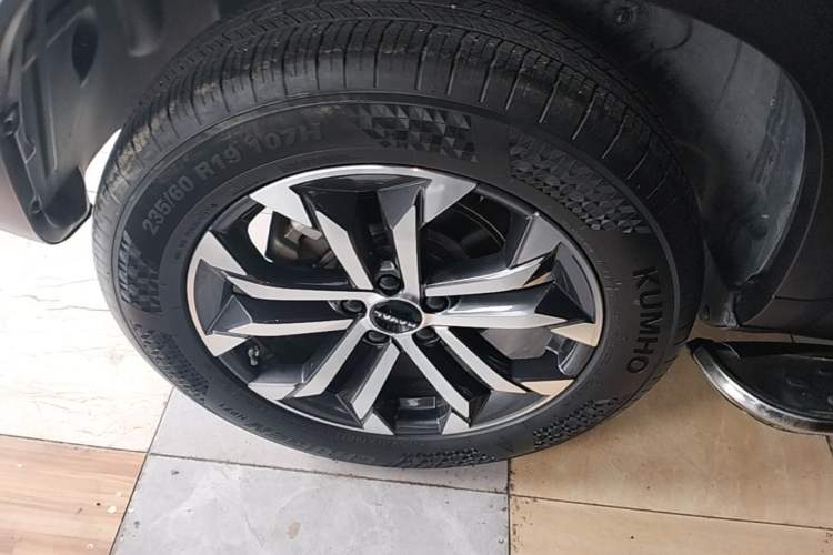 Used Haval DARGO 2024 1.5T DCT Border Collie Edition Right Rear Wheel Hub