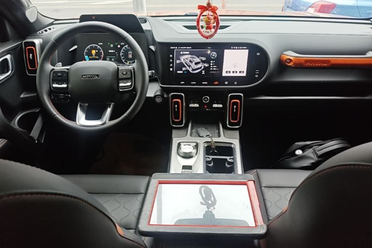 Used Haval DARGO 2024 2.0T DCT Chinese Rural Dog Edition Center Console