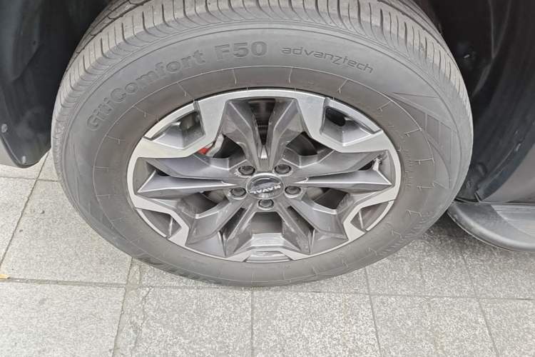 Used Haval DARGO 2024 2.0T DCT Chinese Rural Dog Edition Left Front Wheel Hub