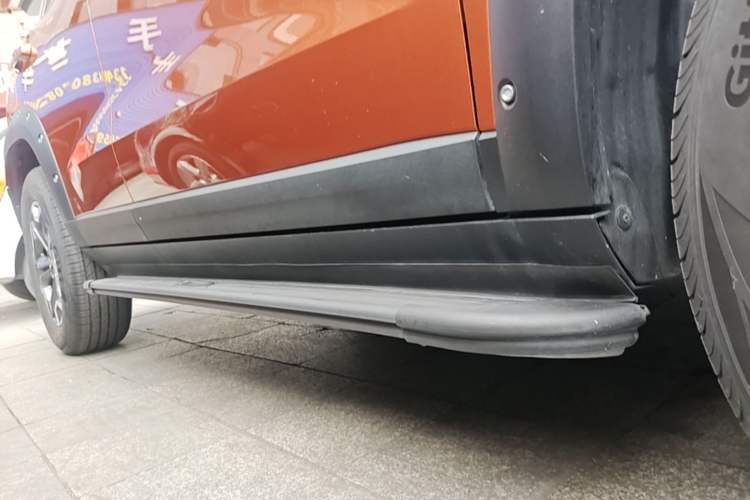 Used Haval DARGO 2024 2.0T DCT Chinese Rural Dog Edition Right Side Sill