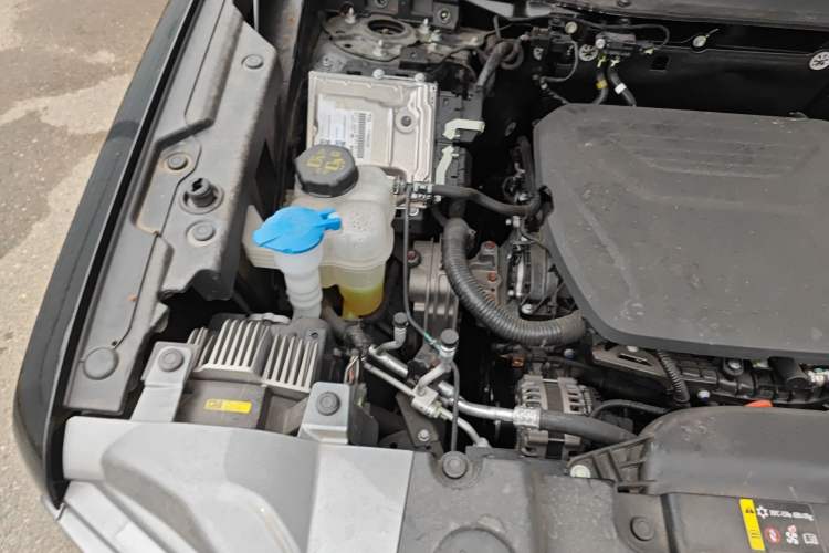 Used Haval DARGO 2024 1.5T DCT Labrador Edition Engine Bay Right