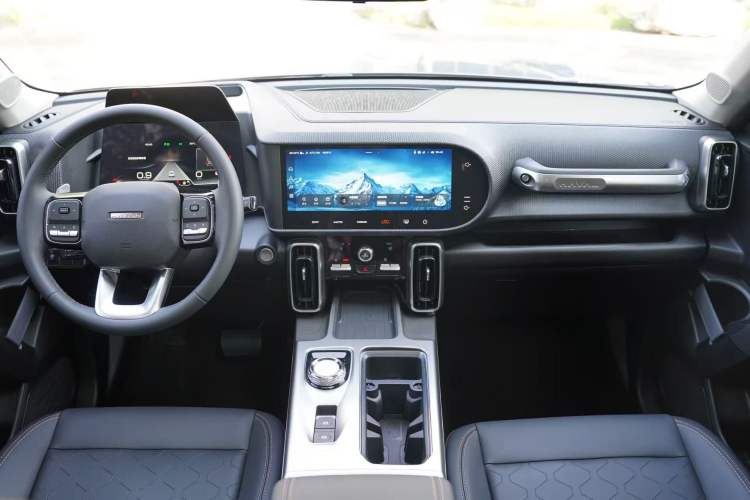 Used Haval DARGO 2024 1.5T DCT Border Collie Edition Audio And AC Panel