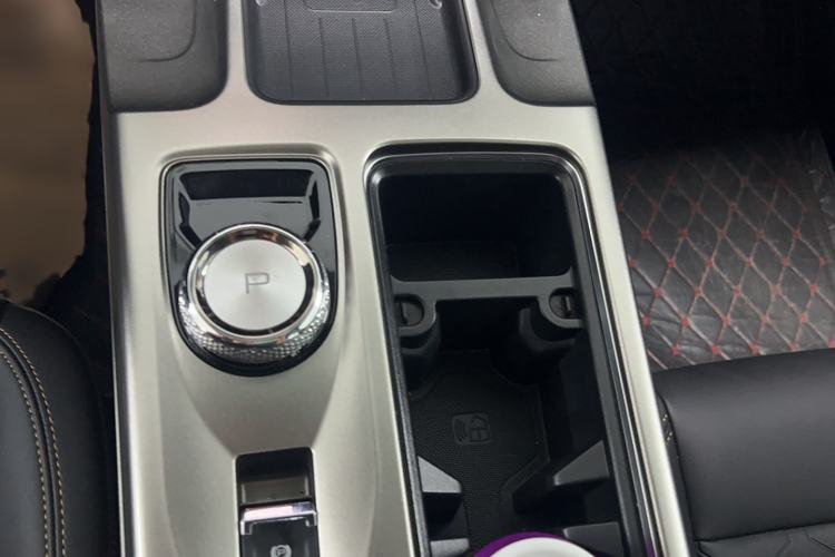 Used Haval DARGO 2024 1.5T DCT Border Collie Edition Audio And AC Panel