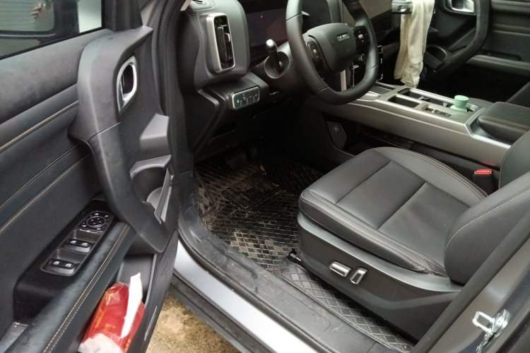 Used Haval DARGO 2024 1.5T DCT Border Collie Edition Driver Seat