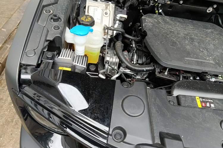 Used Haval DARGO 2024 1.5T DCT Border Collie Edition Engine Bay Right