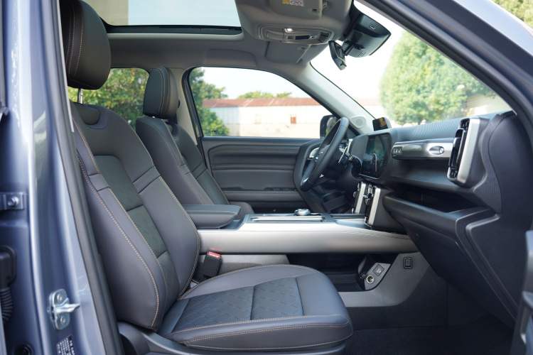 Used Haval DARGO 2024 1.5T DCT Border Collie Edition Interior 11