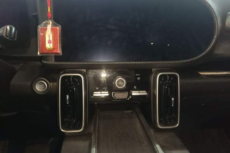 Used Haval DARGO 2024 1.5T DCT Labrador Edition Audio And AC Panel