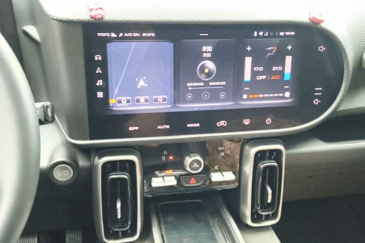 Used Haval DARGO 2024 1.5T DCT Border Collie Edition Audio And AC Panel