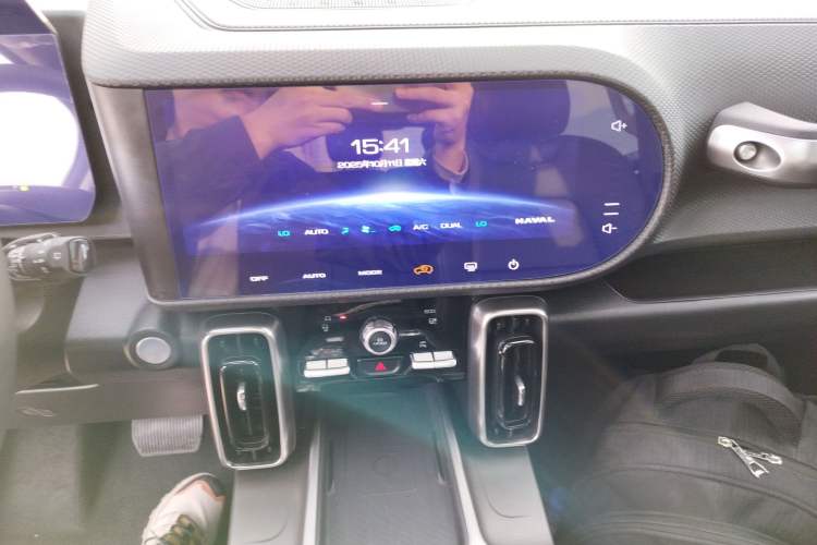 Used Haval DARGO 2024 1.5T DCT Border Collie Edition Audio And AC Panel