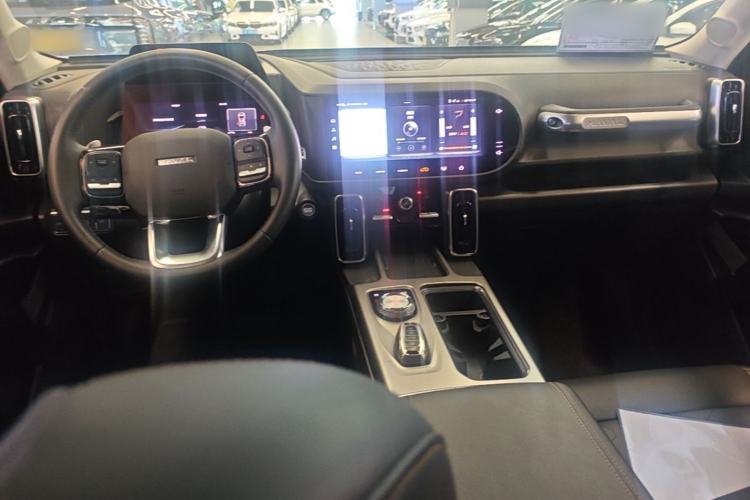 Used Haval DARGO 2024 1.5T DCT Border Collie Edition Center Console