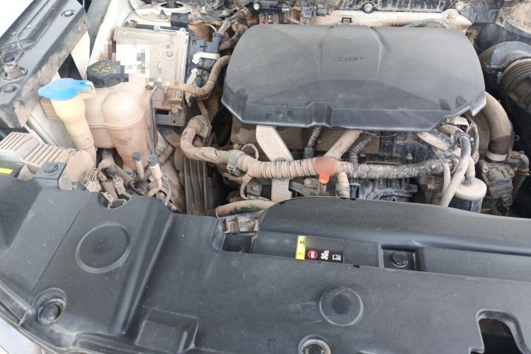 Used Haval DARGO 2024 2.0T DCT Chinese Rural Dog Edition Engine Bay Right