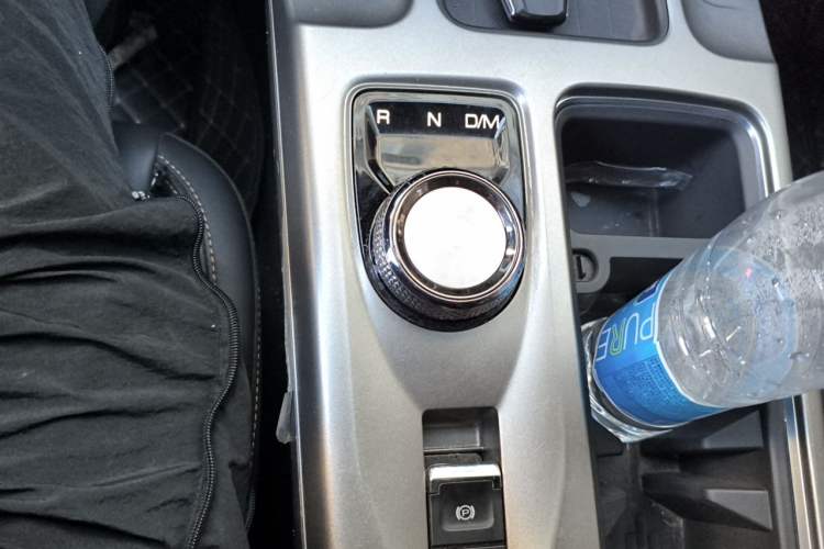 Used Haval DARGO 2024 2.0T DCT Chinese Rural Dog Edition Gear Lever