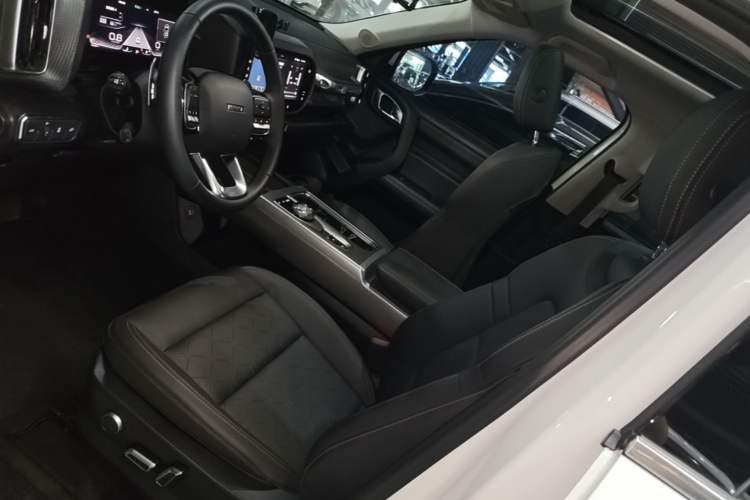Used Haval DARGO 2024 1.5T DCT Border Collie Edition Left Front Seat