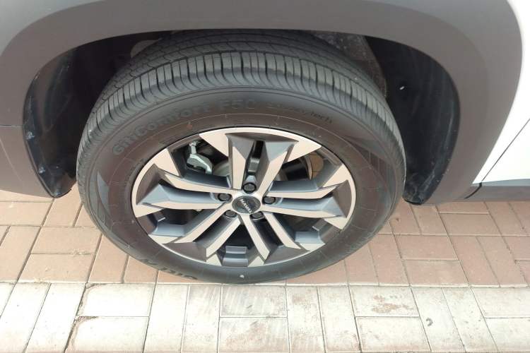 Used Haval DARGO 2024 1.5T DCT Border Collie Edition Left Front Wheel Hub