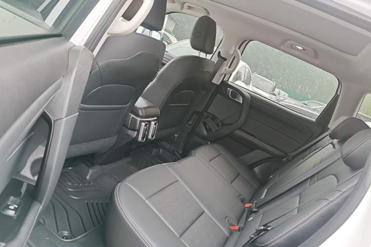 Used Haval DARGO 2024 1.5T DCT Border Collie Edition Left Rear Seat