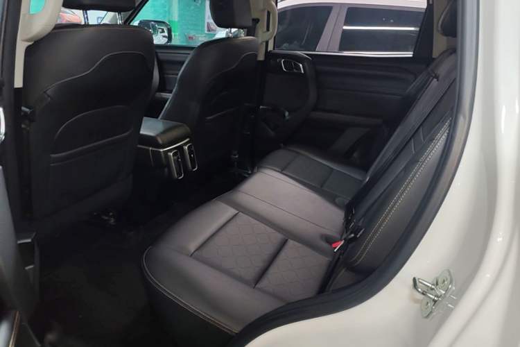 Used Haval DARGO 2024 1.5T DCT Border Collie Edition Left Rear Seat