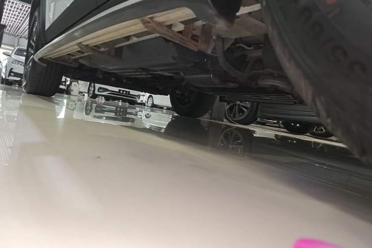 Used Haval DARGO 2024 1.5T DCT Border Collie Edition Left Side Sill