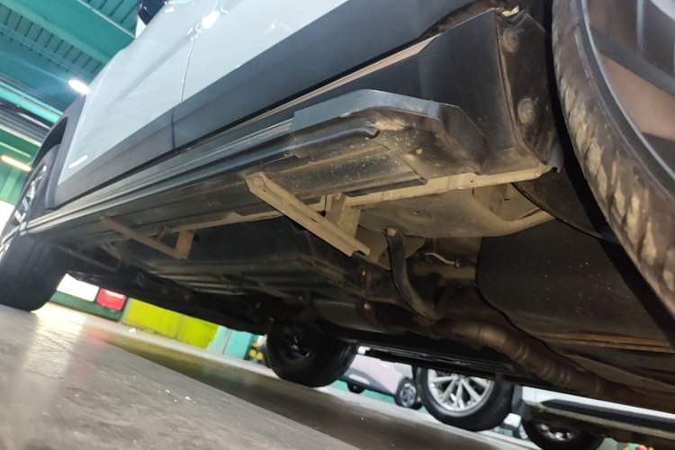 Used Haval DARGO 2024 1.5T DCT Border Collie Edition Left Side Sill