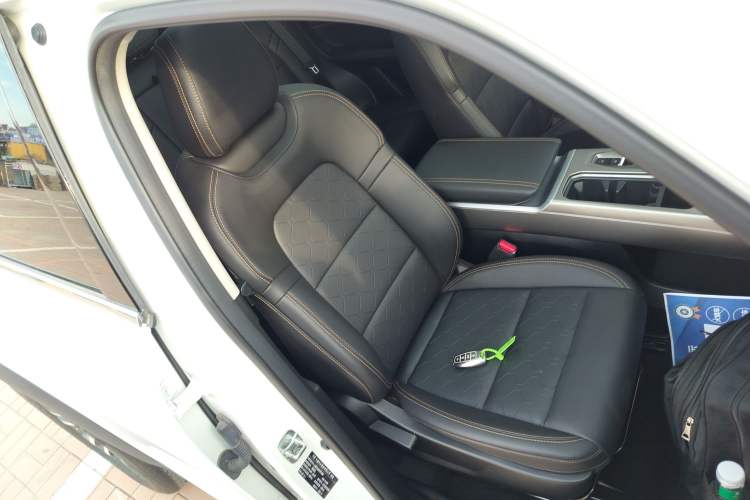 Used Haval DARGO 2024 1.5T DCT Border Collie Edition Right Front Seat