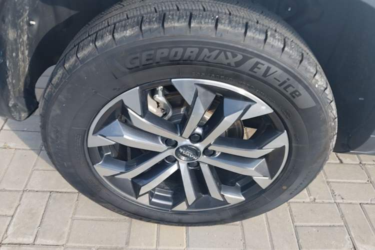 Used Haval DARGO 2024 1.5T DCT Border Collie Edition Right Rear Wheel Hub