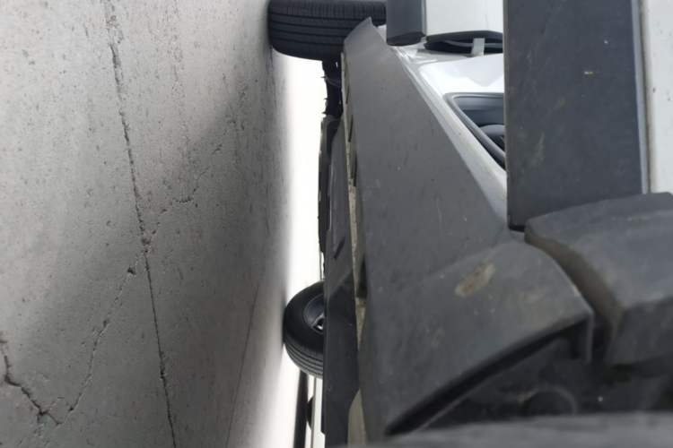 Used Haval DARGO 2024 1.5T DCT Border Collie Edition Right Side Sill