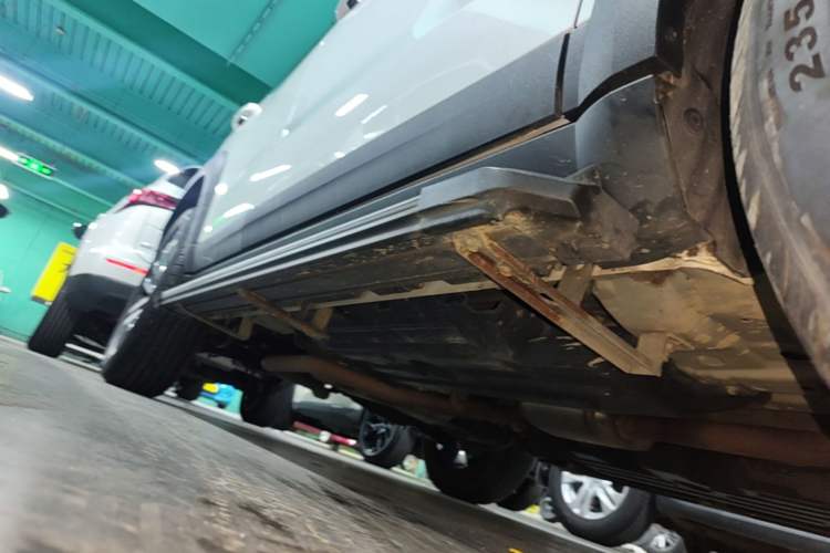 Used Haval DARGO 2024 1.5T DCT Border Collie Edition Right Side Sill
