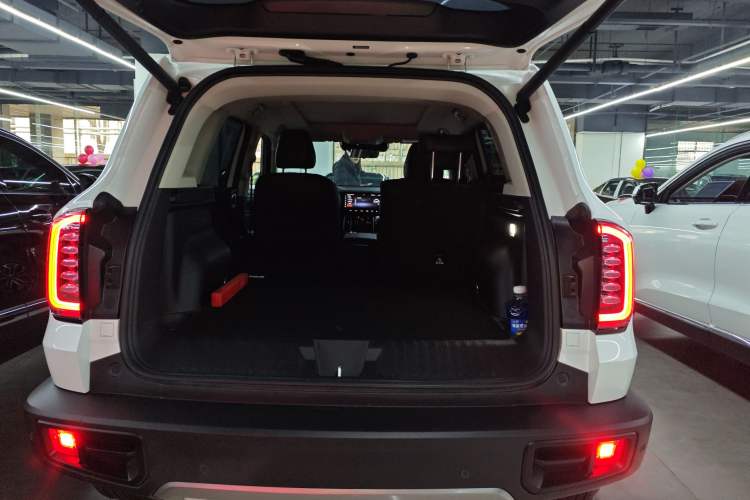 Used Haval DARGO 2024 1.5T DCT Border Collie Edition Trunk