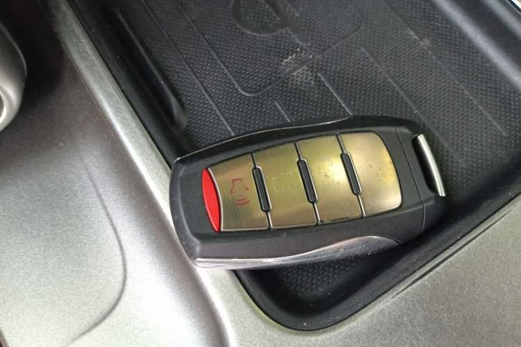 Used Haval DARGO 2024 2.0T DCT Chinese Rural Dog Edition Vehicle Key