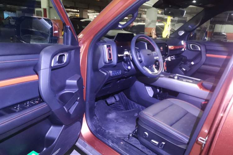 Used Haval DARGO 2024 2.0T DCT Chinese Rural Dog Edition Driver Seat