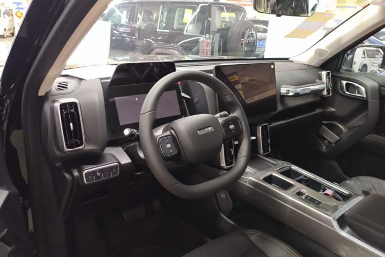 Used Haval DARGO 2026 Model 1.5T DCT Border Collie Edition Center Console
