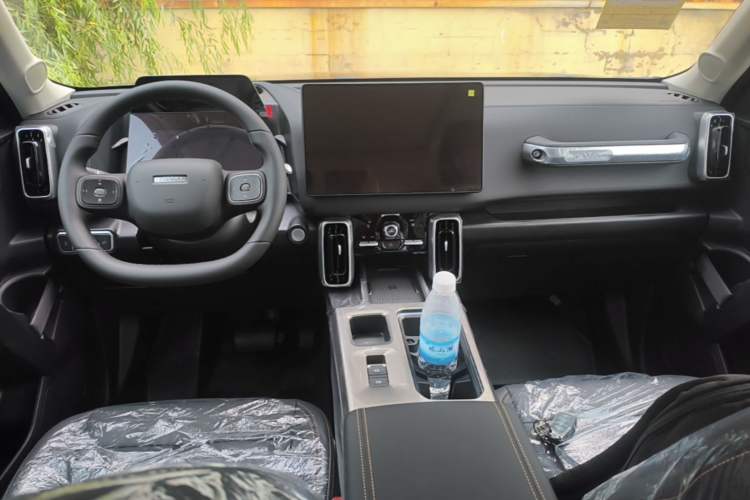 Used Haval DARGO 2026 Model 1.5T DCT Border Collie Edition Center Console