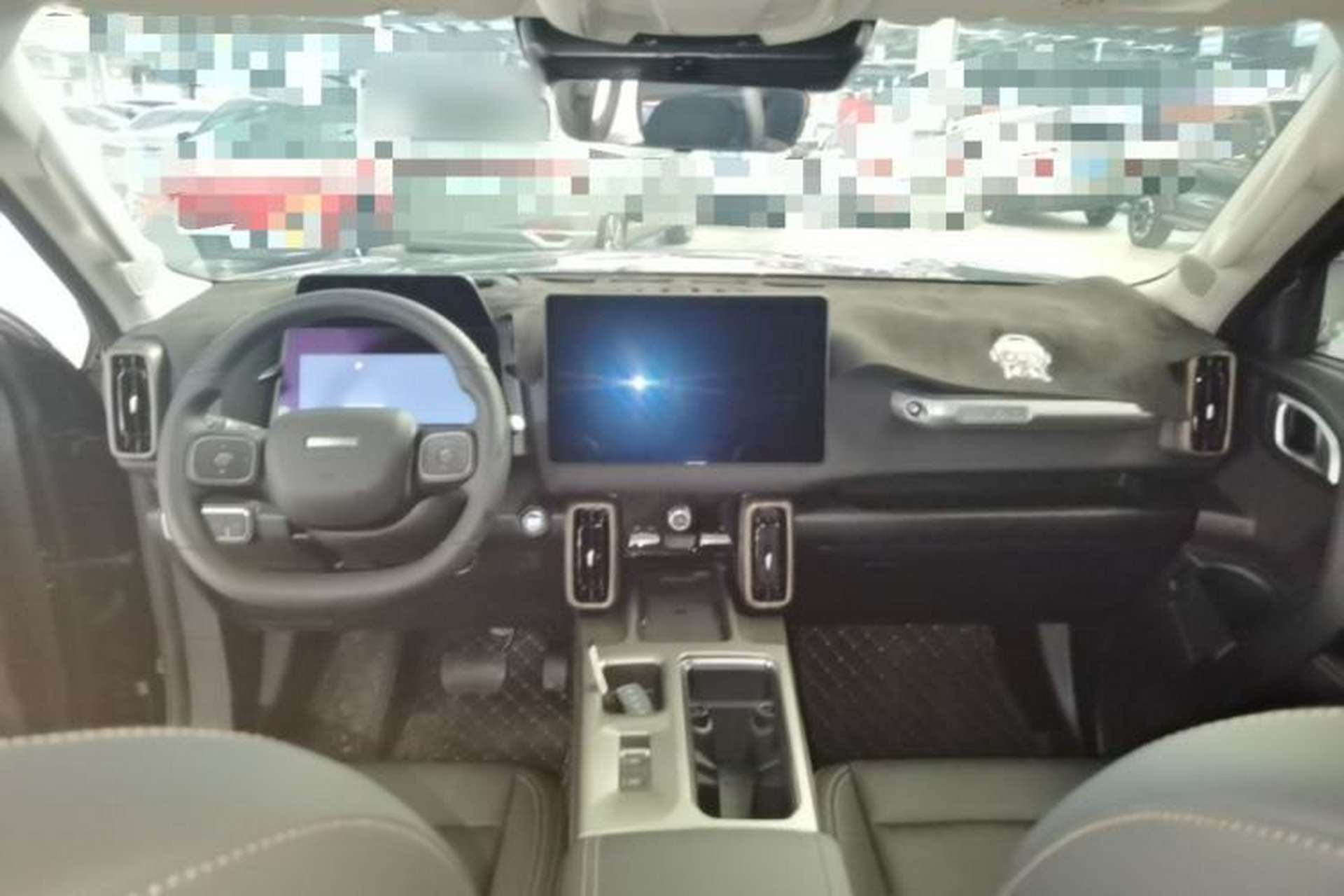 Used Haval DARGO 2026 Model 2.0T DCT Chinese Rural Dog Edition Center Console