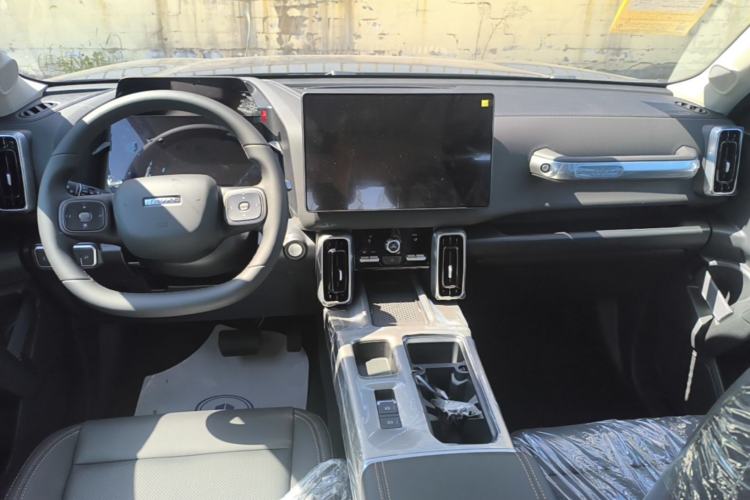 Used Haval DARGO 2026 Model 1.5T DCT Border Collie Edition Center Console