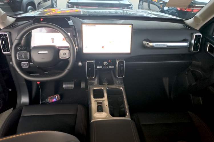 Used Haval DARGO 2026 Model 1.5T DCT Border Collie Edition Center Console