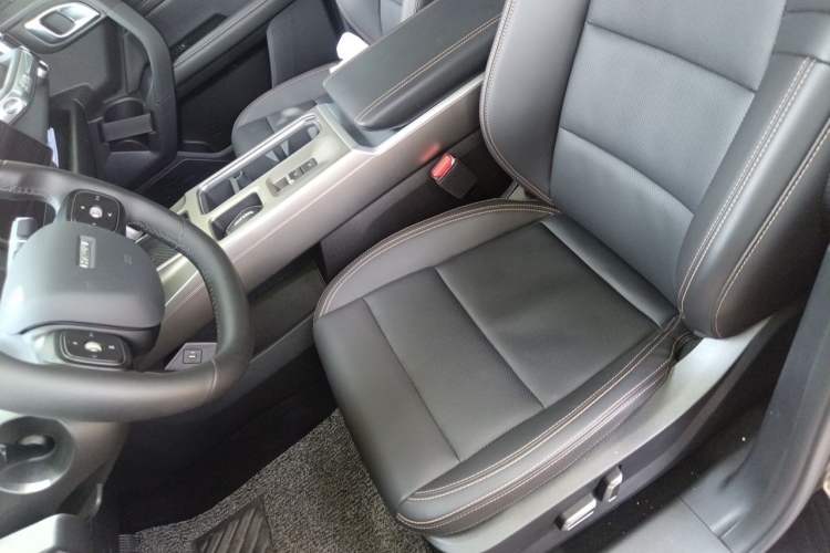 Used Haval DARGO 2026 Model 2.0T DCT Chinese Rural Dog Edition Left Front Seat