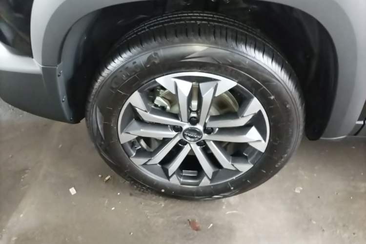 Used Haval DARGO 2026 Model 1.5T DCT Border Collie Edition Left Front Wheel Hub