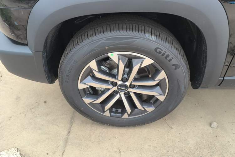 Used Haval DARGO 2026 Model 1.5T DCT Border Collie Edition Left Front Wheel Hub