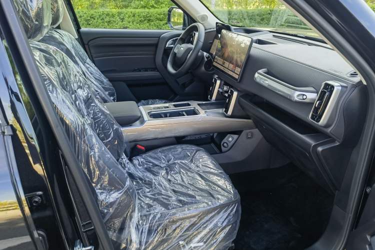 Used Haval DARGO 2026 Model 1.5T DCT Border Collie Edition Right Front Seat
