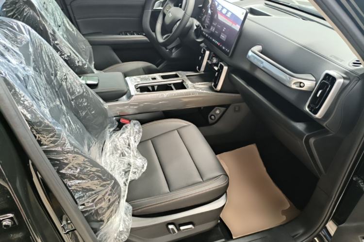 Used Haval DARGO 2026 Model 1.5T DCT Border Collie Edition Right Front Seat