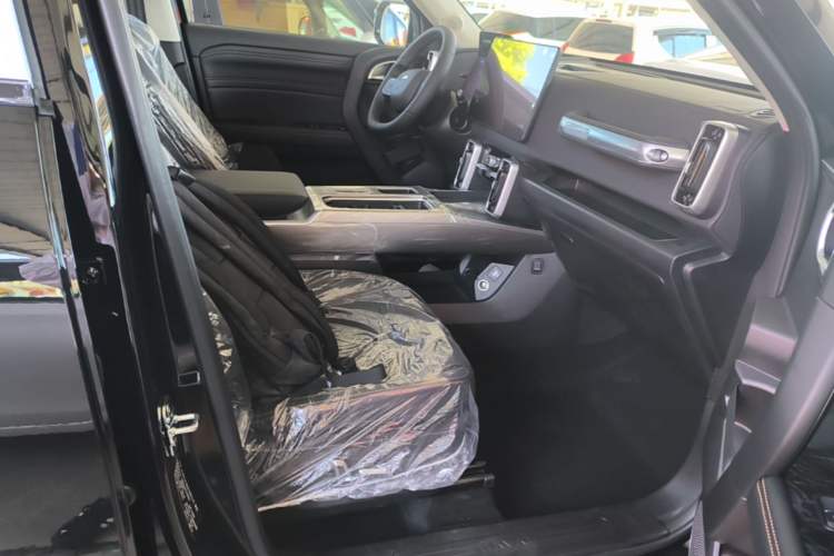 Used Haval DARGO 2026 Model 1.5T DCT Border Collie Edition Right Front Seat