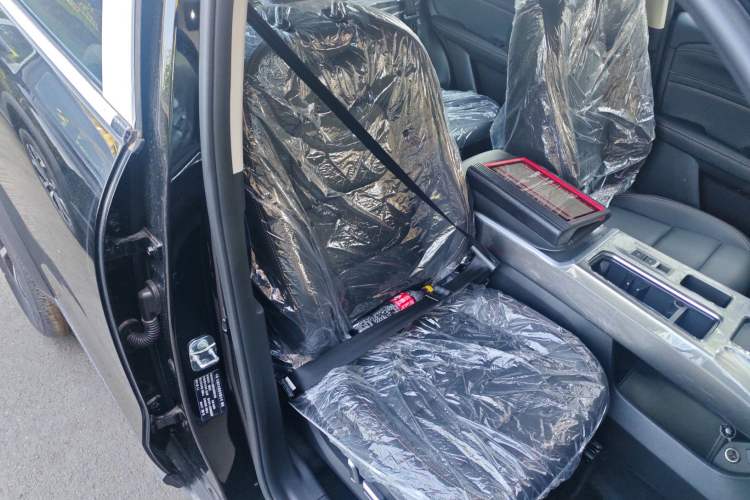 Used Haval DARGO 2026 Model 1.5T DCT Border Collie Edition Right Front Seat