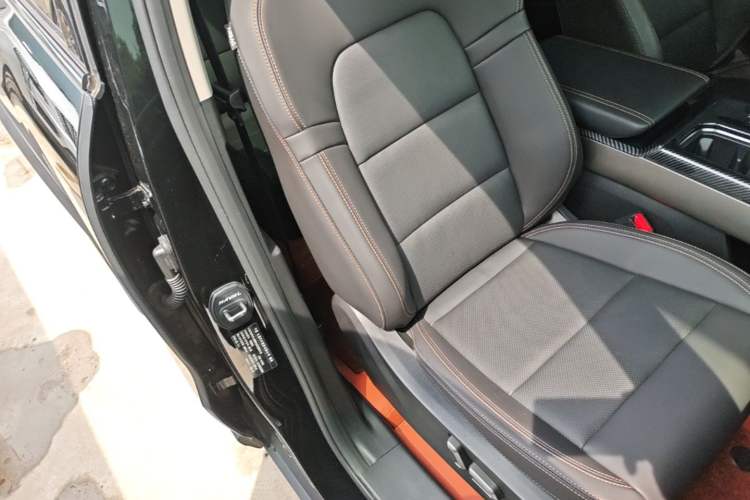 Used Haval DARGO 2026 Model 1.5T DCT Border Collie Edition Right Front Seat