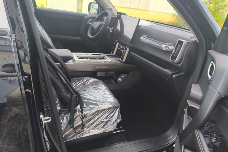 Used Haval DARGO 2026 Model 1.5T DCT Border Collie Edition Right Front Seat
