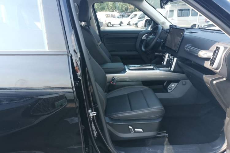 Used Haval DARGO 2026 Model 1.5T DCT Border Collie Edition Right Front Seat