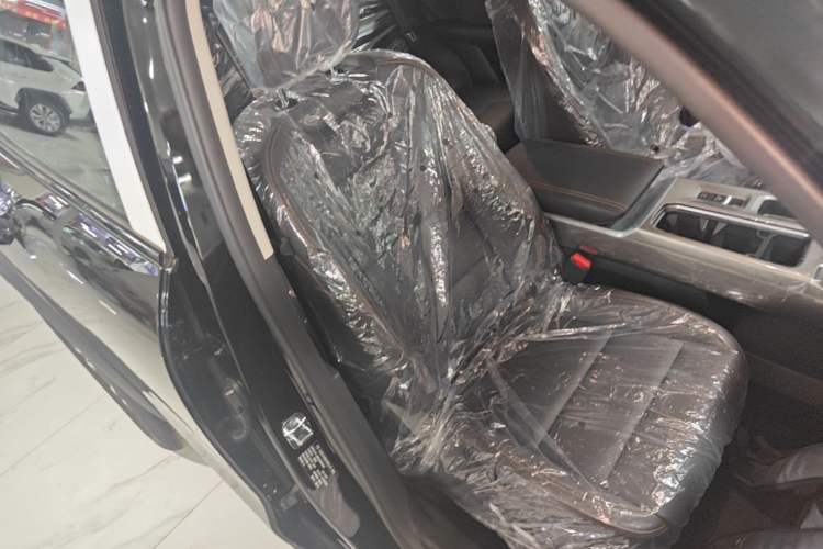 Used Haval DARGO 2026 Model 1.5T DCT Border Collie Edition Right Front Seat